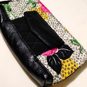 EUC Vera Bradley Patchwork Collection Wristlet
